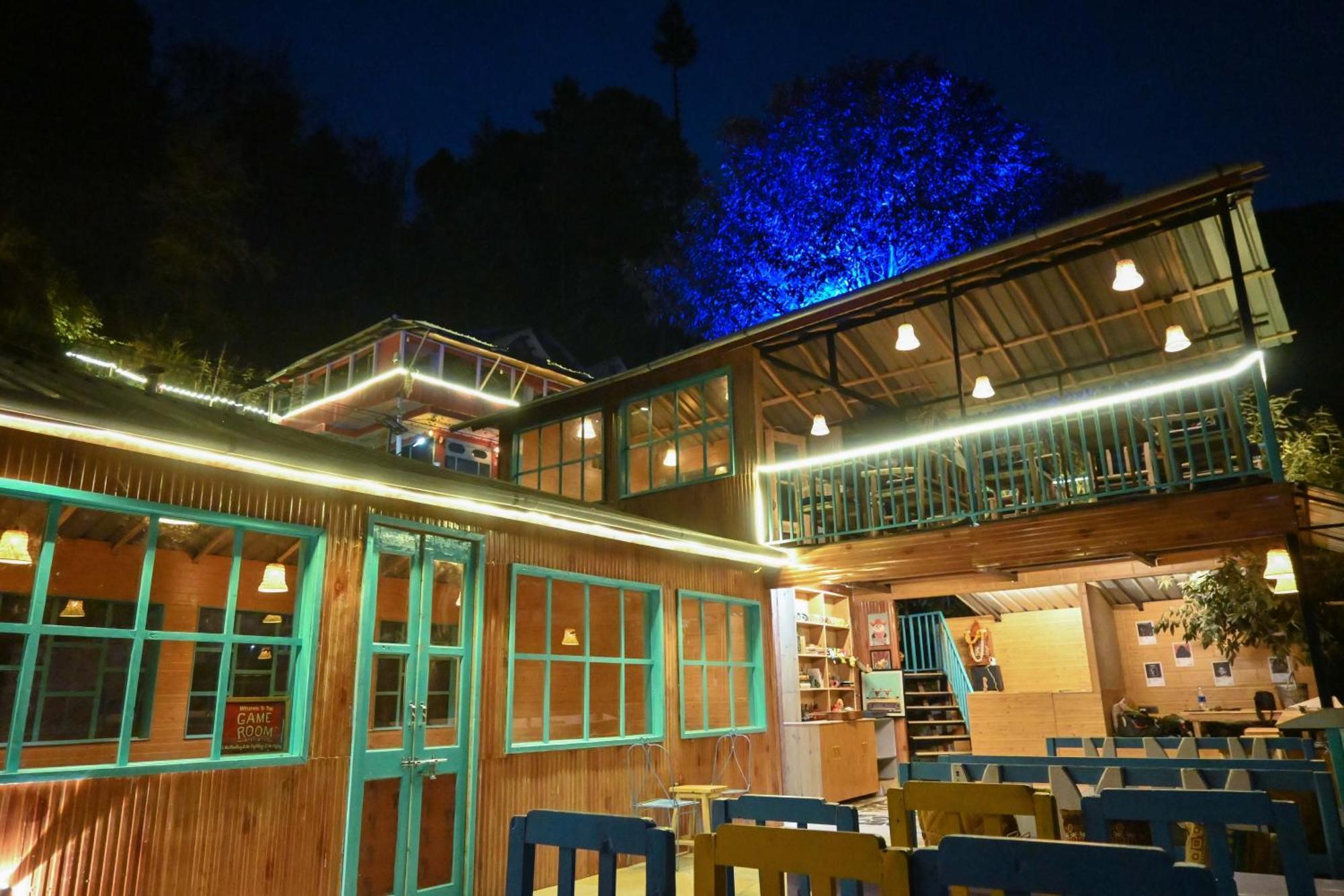 Hostel 360 Degree, Jibhi Exterior photo