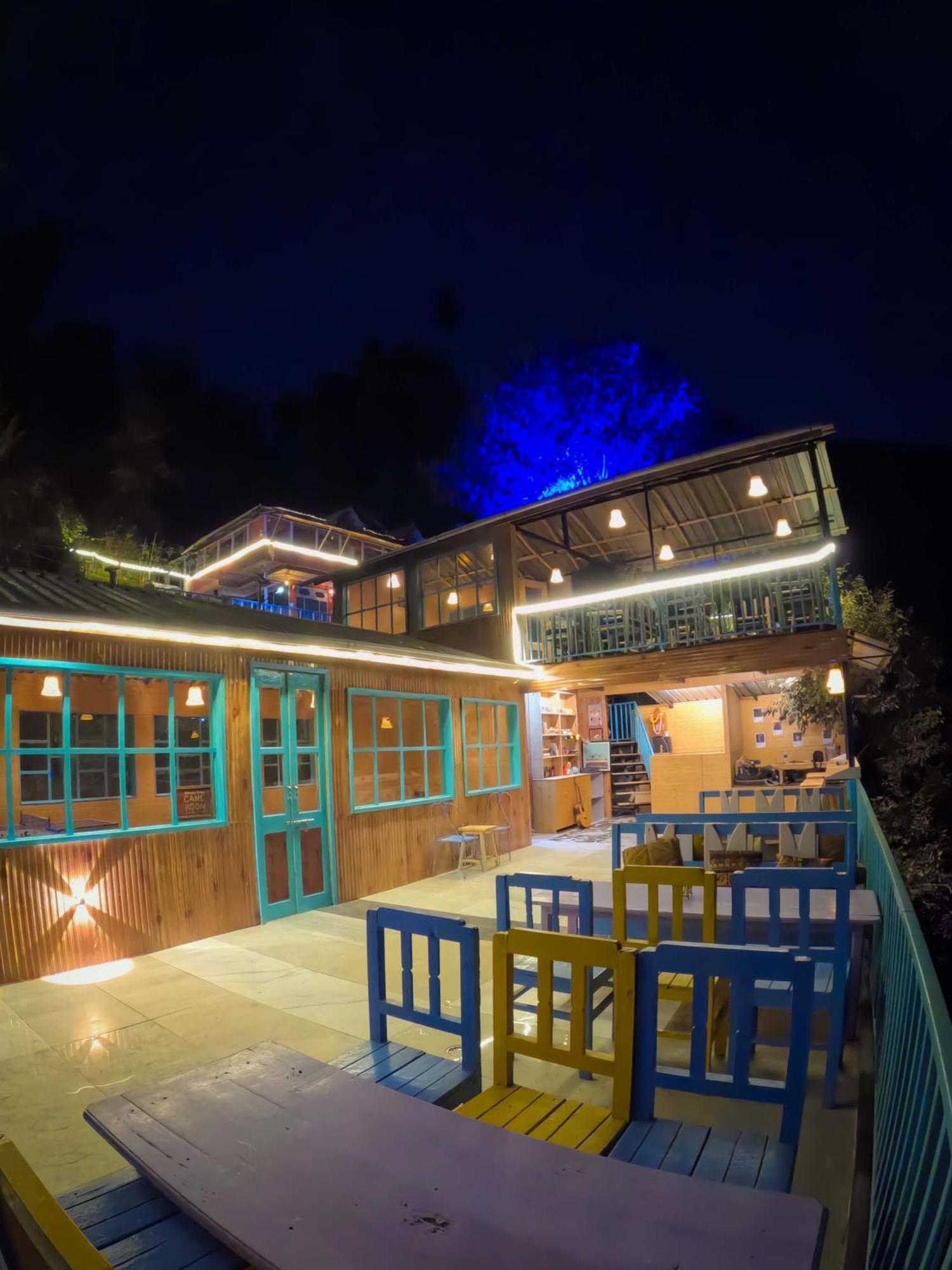 Hostel 360 Degree, Jibhi Exterior photo